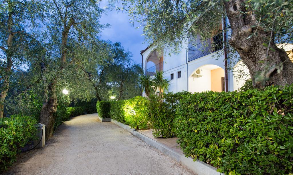 ויאסטה Residence Valleverde מראה חיצוני תמונה